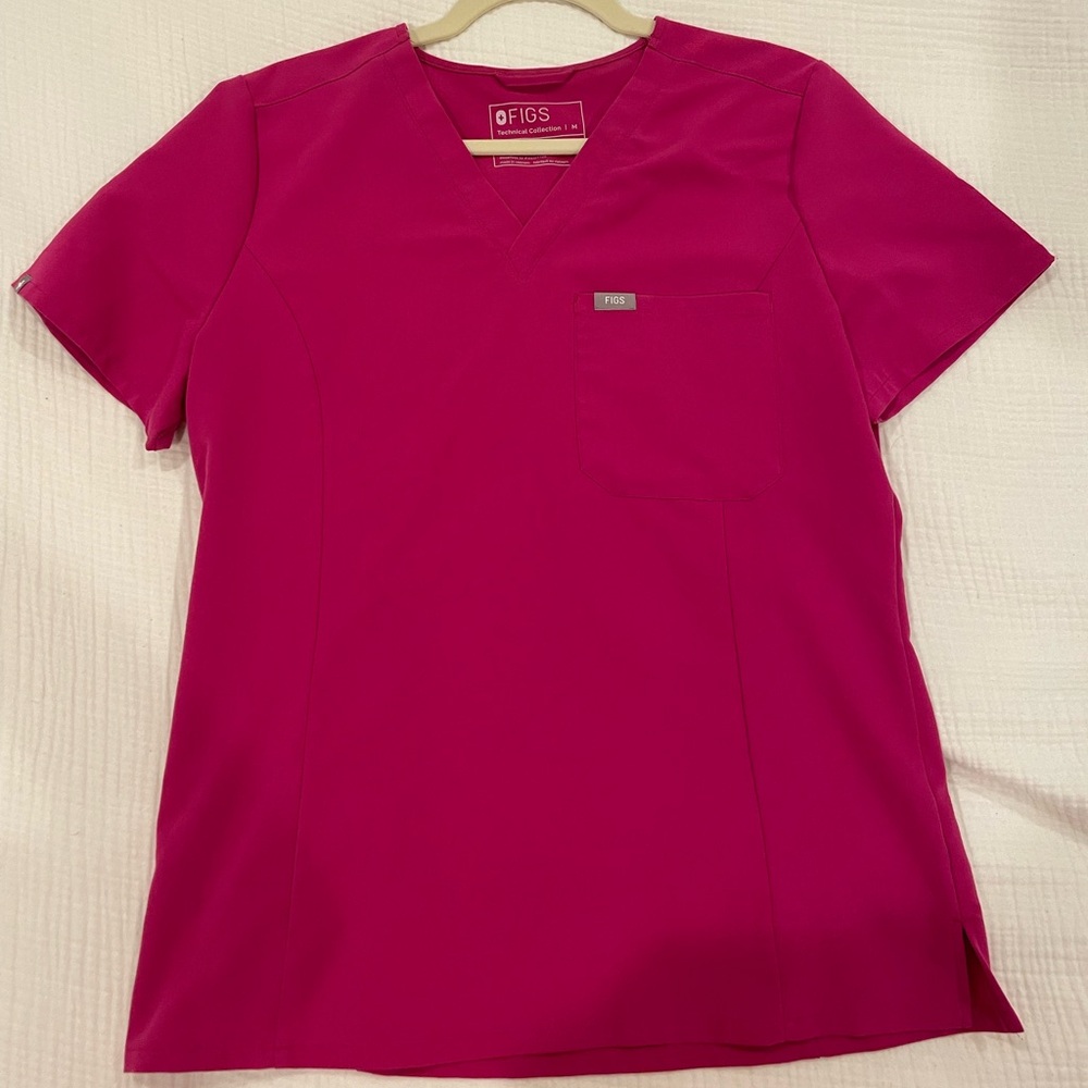 Figs Slim Catarina One-Pocket scrub top in Raspberry Sorbet